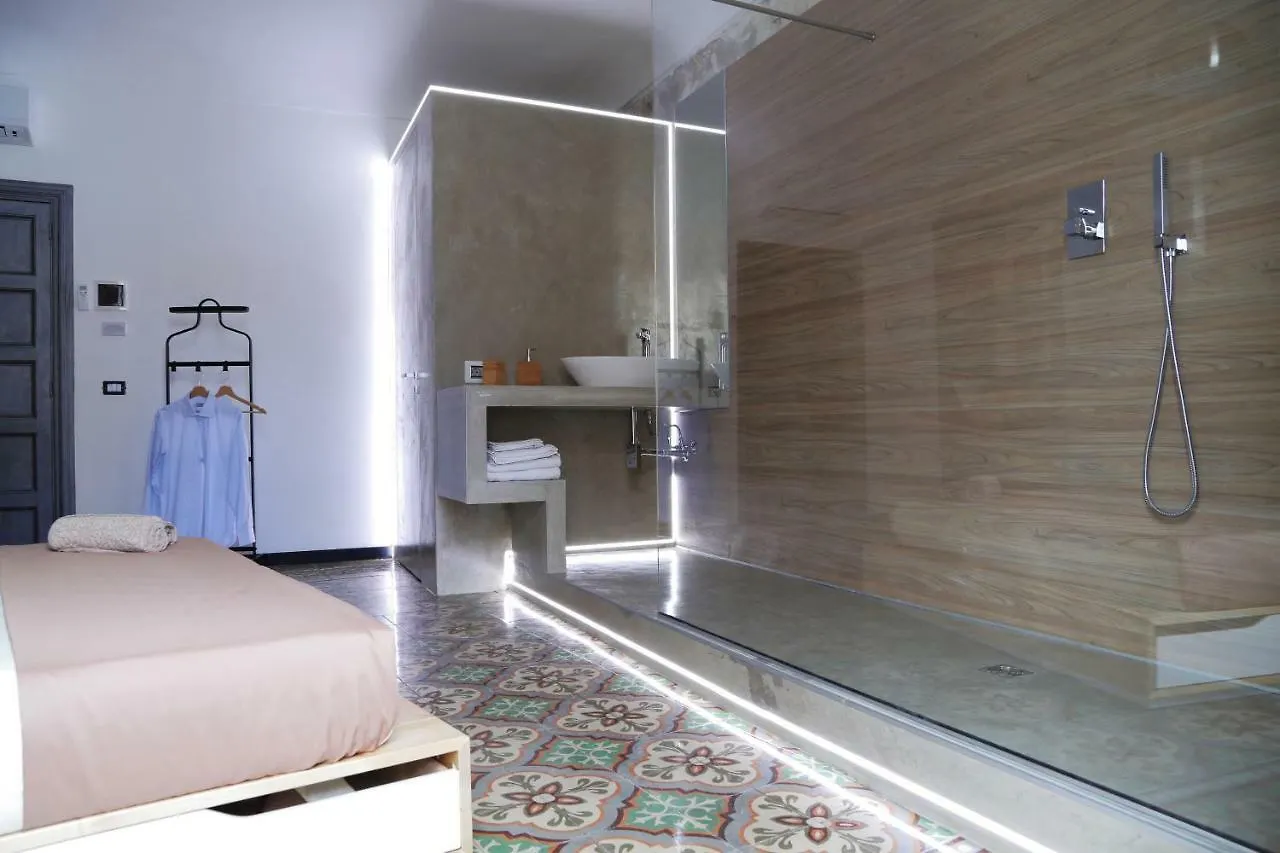 Community Rooms & Wine Favara Bed & Breakfast